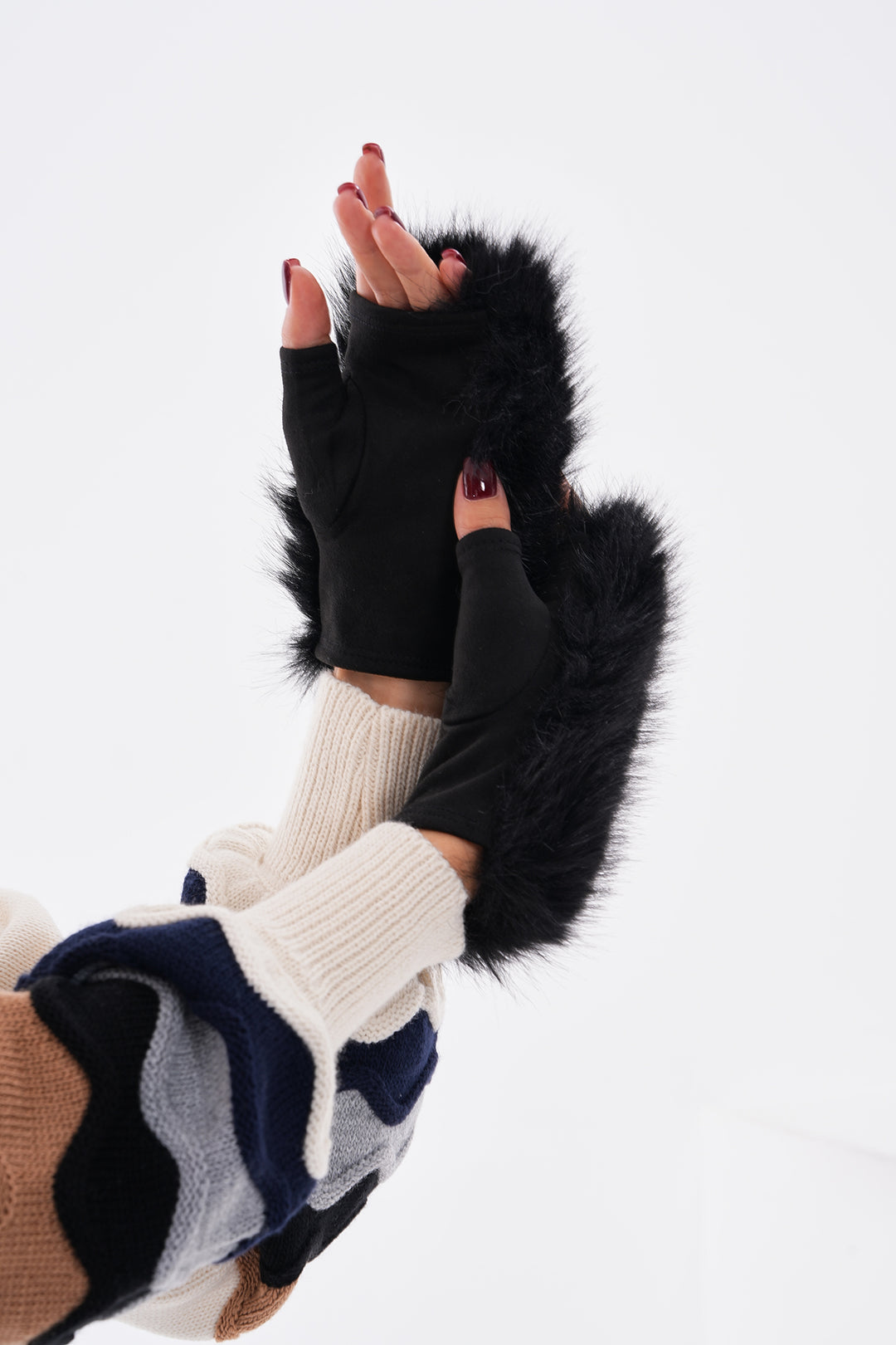 Black Cut Fingerless Glove BCNSV-25WT1005 - Filderstadt