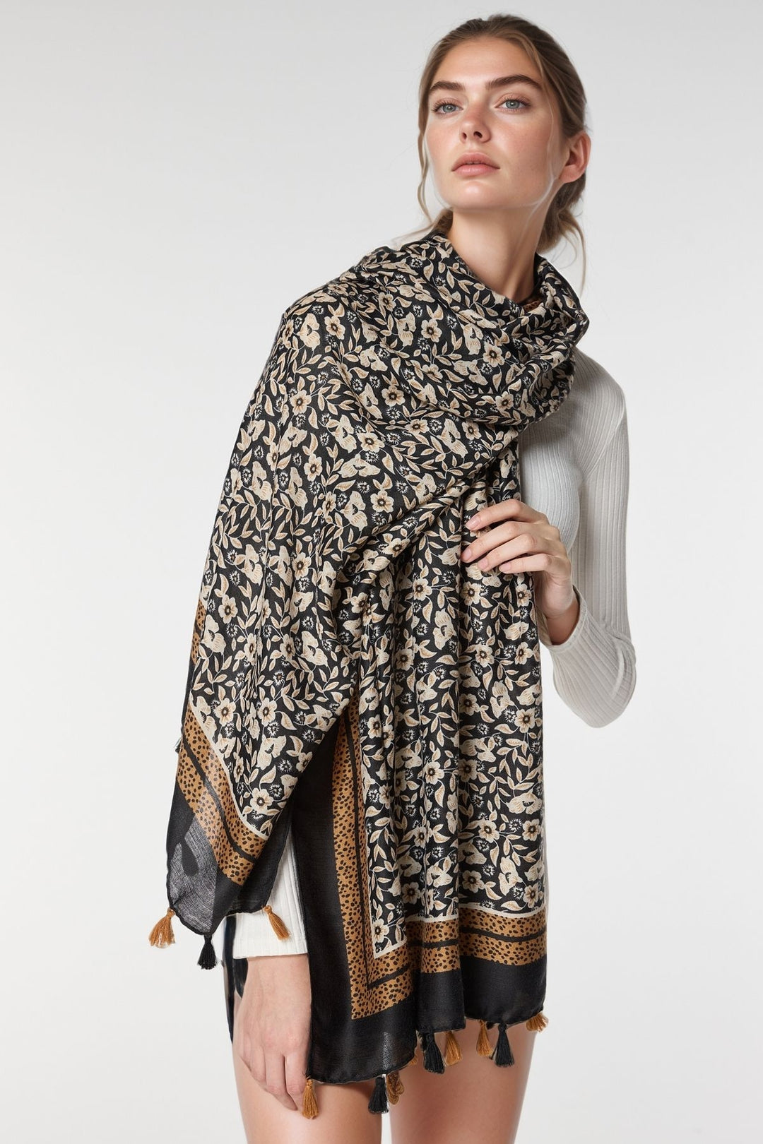 Black7 Patterned Colorful Scarf BCNSV-25WT1022 - Spruce Grove