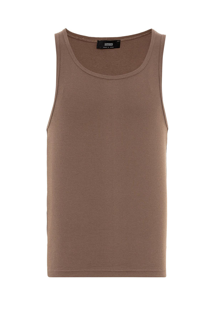 ANT Slim Fit Male Athlete - IJmuiden