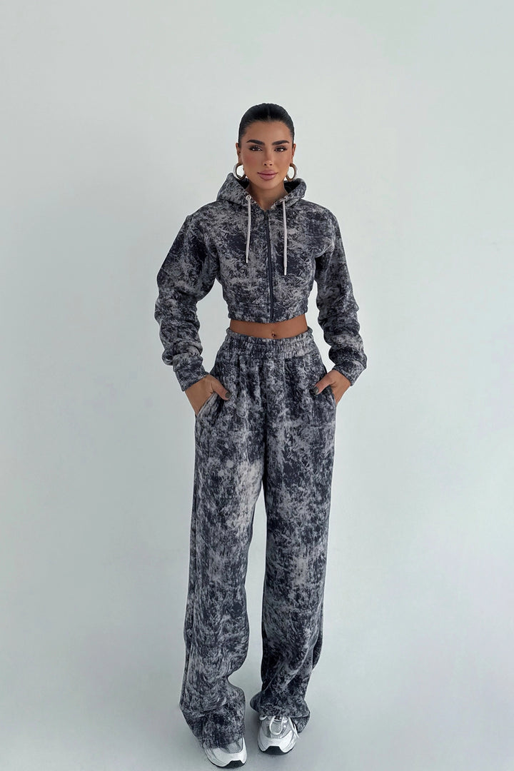EYY Women Smoke Joelle Patterned Tracksuit - Sunrise Manor