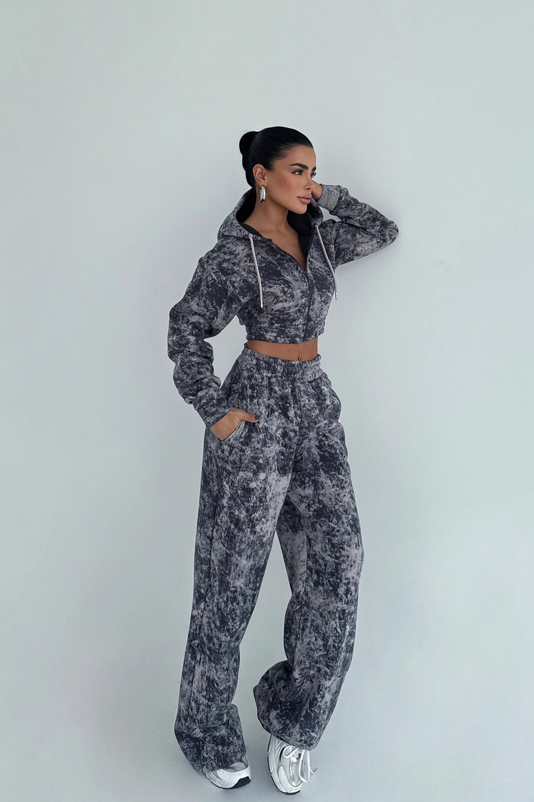 EYY Women Smoke Joelle Patterned Tracksuit - Sunrise Manor
