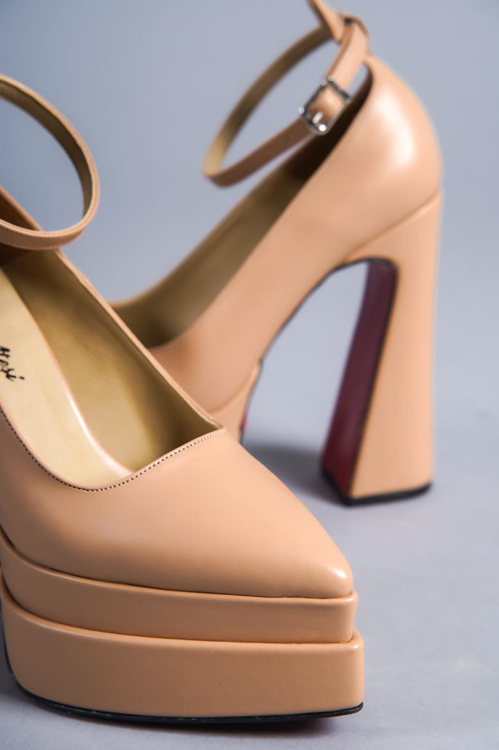 DSM Steve Platform Heel Nude Women's Heels - Euless