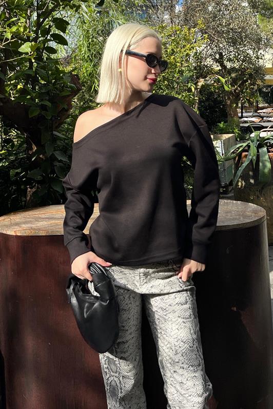 MDX Black Boat Neck Basic Sweatshirt MG2228 - Beauvais