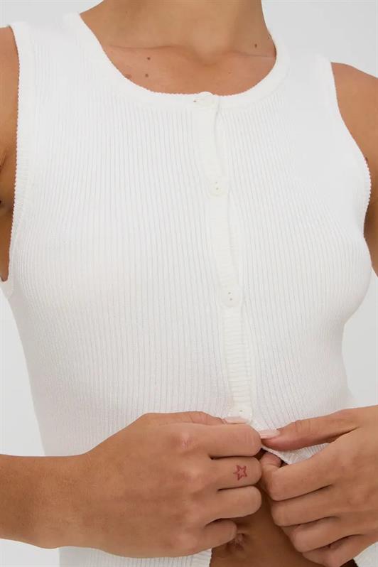 MDX White Zero Sleeve Buttoned Knit T-shirt MG2102 - Nîmes