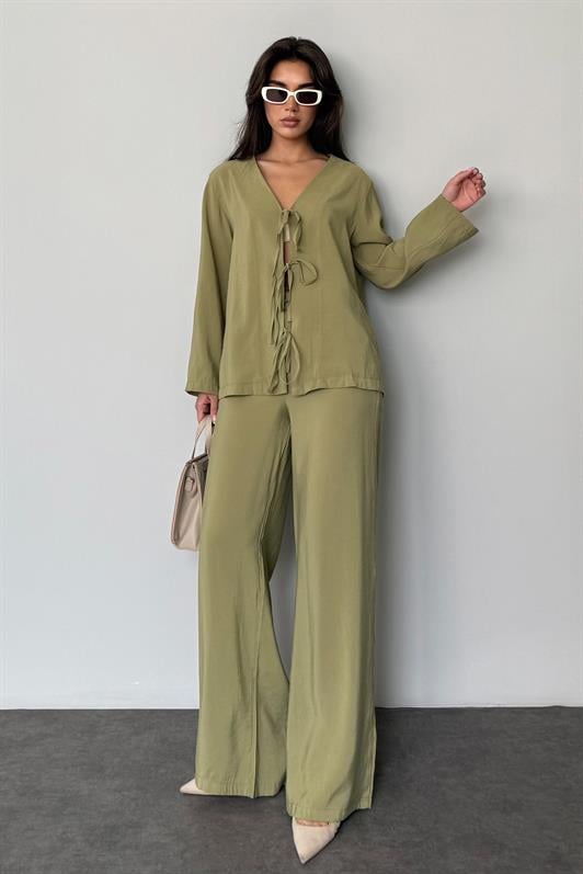 MDX Green Front Tied Top and Bottom Set Mg2473 - Crystal Lake