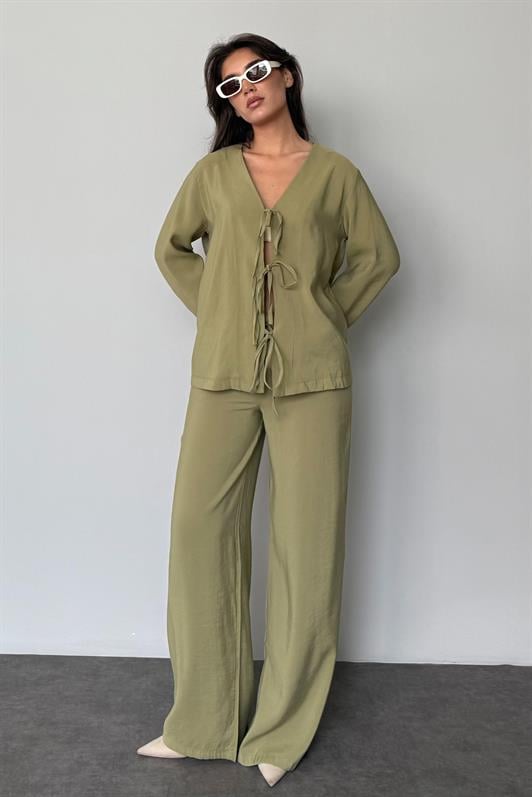 MDX Green Front Tied Top and Bottom Set Mg2473 - Crystal Lake