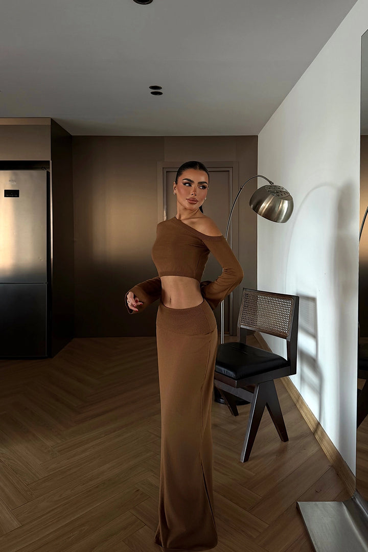 EYY Women Tan Skirt Suit - Carlisle