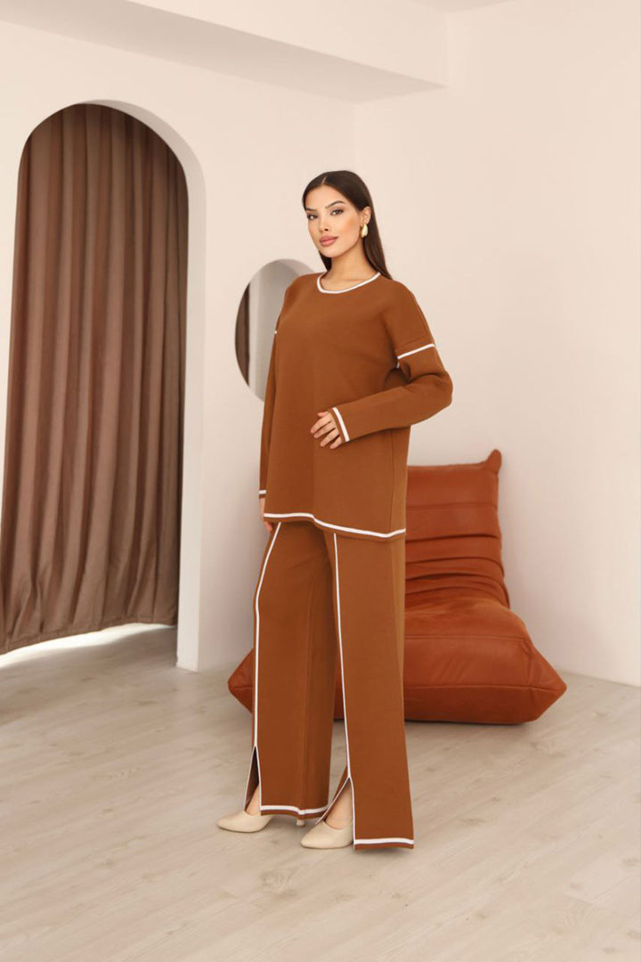Tarçın Kahve Çizgi Desenli Triko Kazak Ve Yırtmaçlı Pantolon Triko Alt Üst Takım BCES-253008 - Tula de Allende