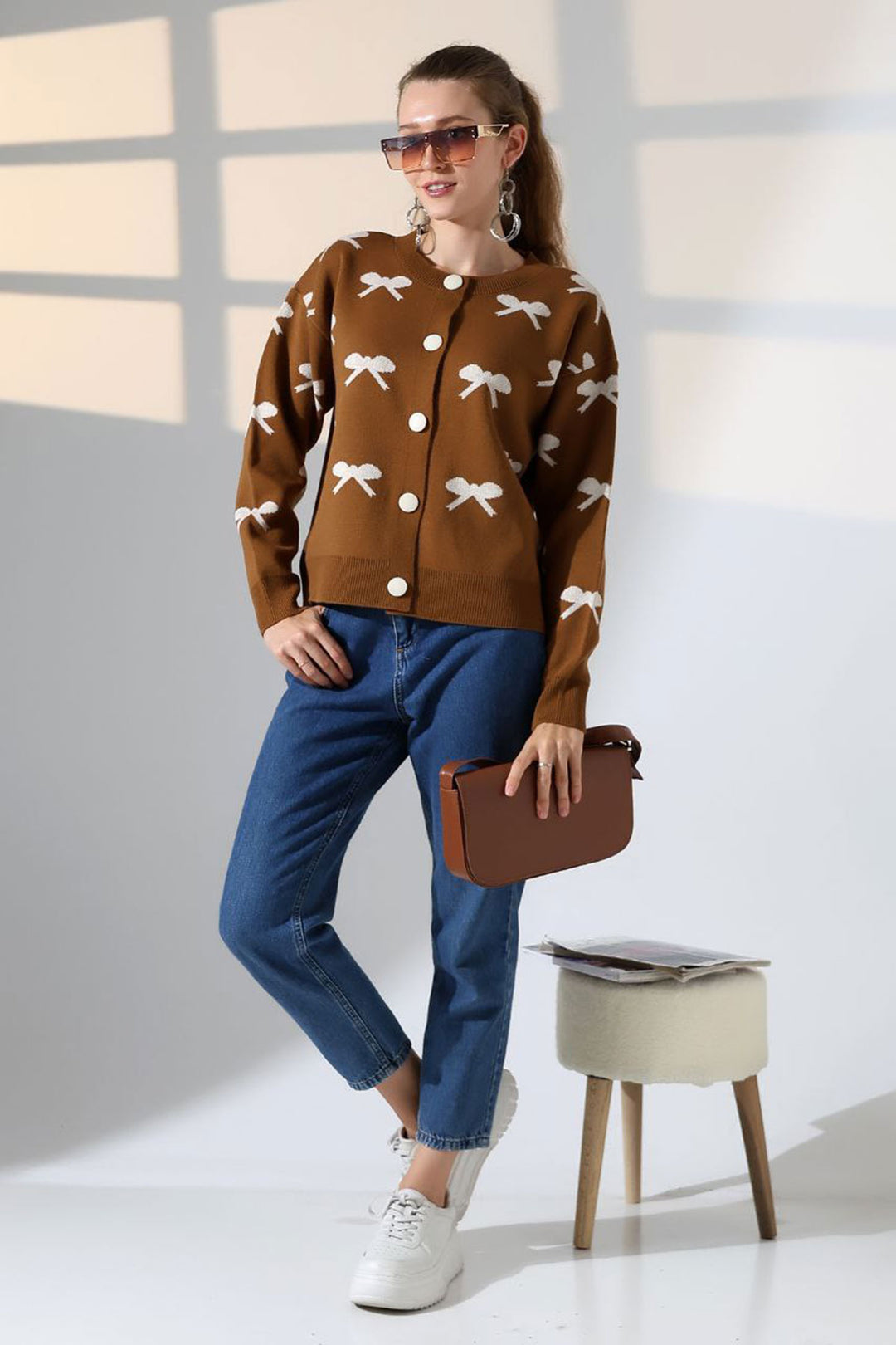 Cinnamon Coffee Bow Patterned Buttoned Cardigan BCES-252044 - Gennevilliers