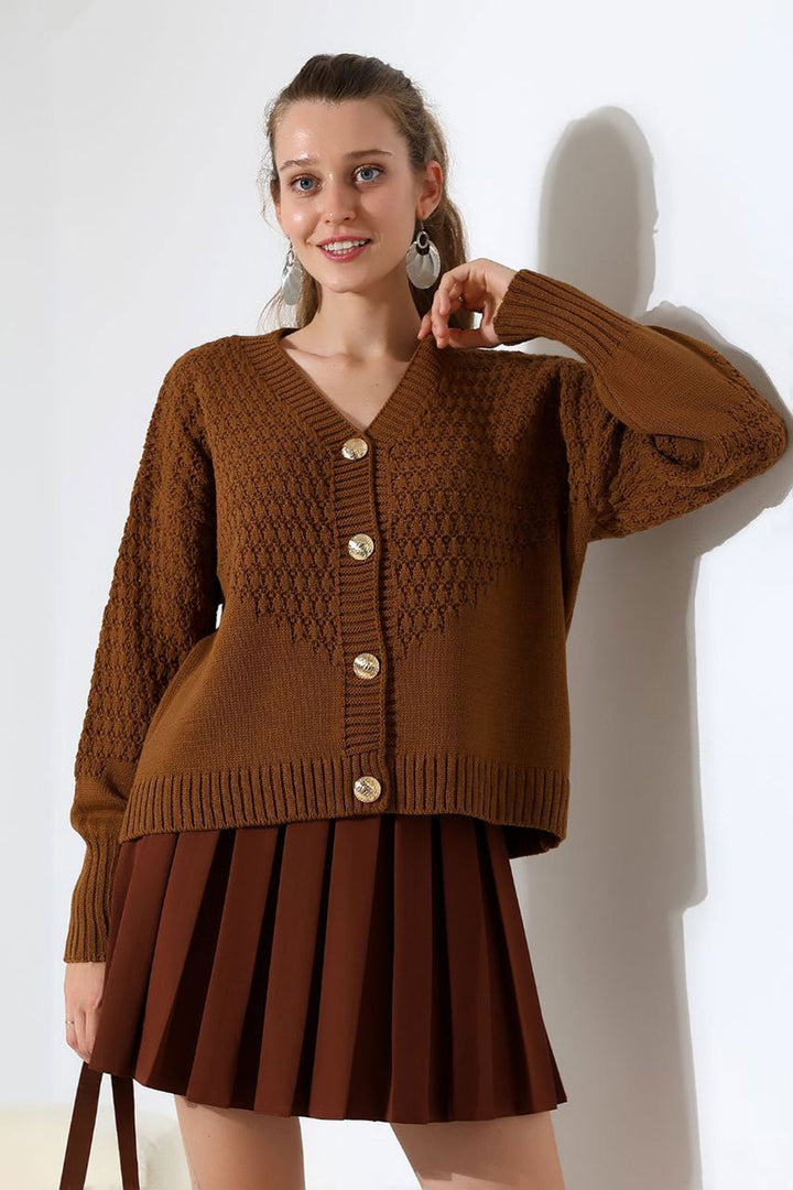 Cinnamon Coffee Patterned Buttoned Cardigan BCES-252027 - Horad Zhodzina