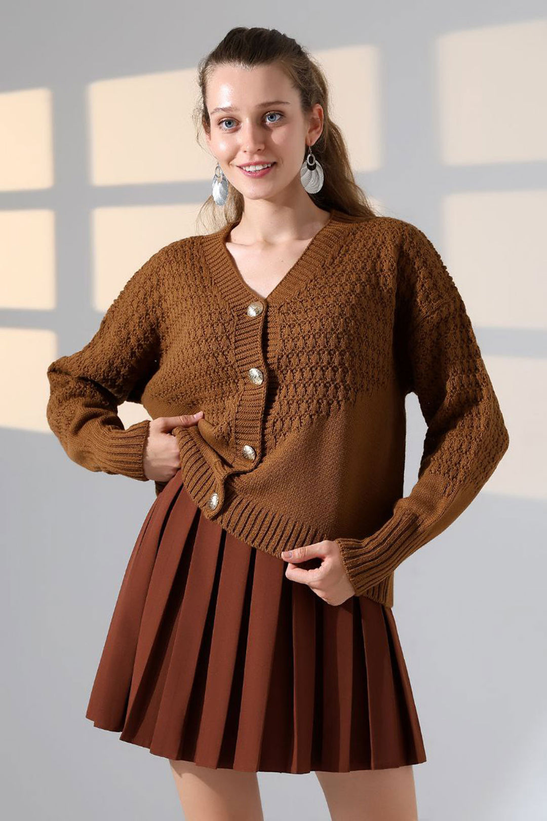 Cinnamon Coffee Patterned Buttoned Cardigan BCES-252027 - Horad Zhodzina