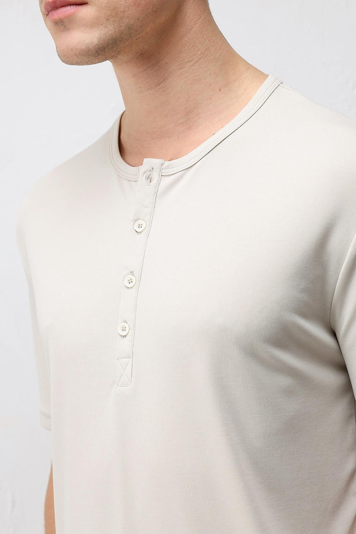 ANT Antioch Taş Düğmeli Yaka Erkek T-Shirt - Rowland Heights