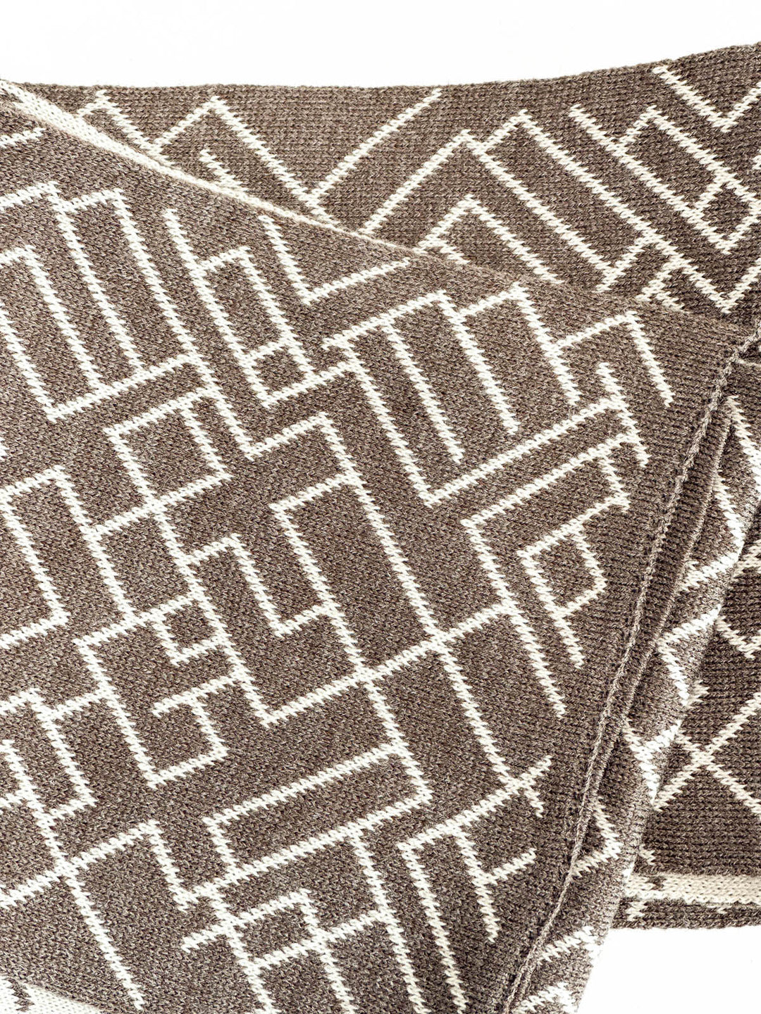 WSS Brown Geometric Patterned Knit Scarf  - Utrera