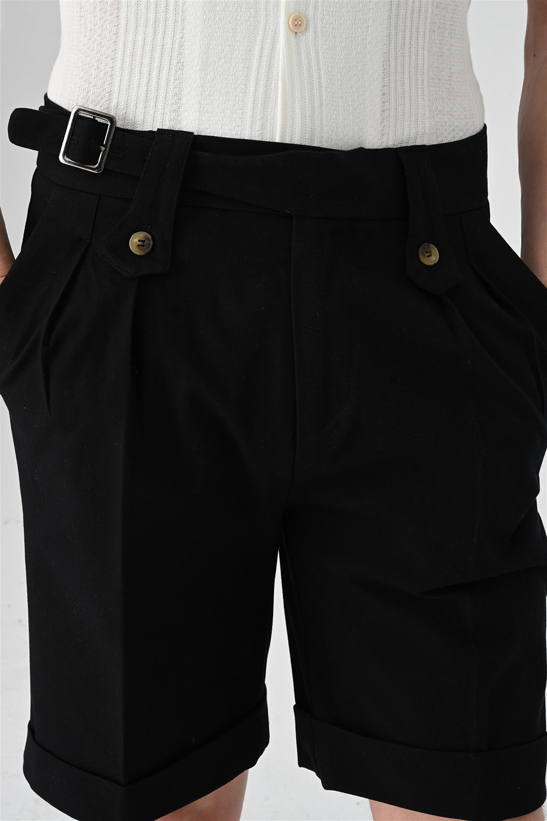 ANT Buckle Detailed Pleated Men's Shorts - Parkland