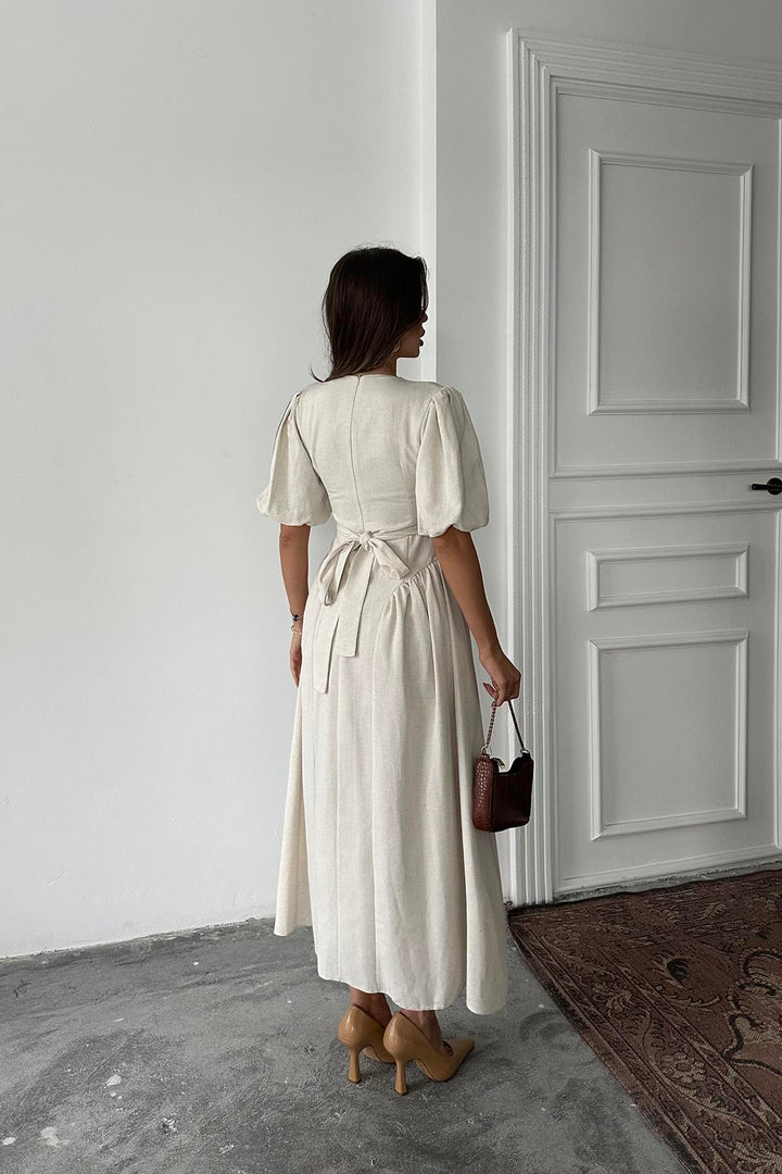 ELS Toptan Bej Arkadan Bağlamalı Büzgülü Keten Elbise - Alexandroúpoli