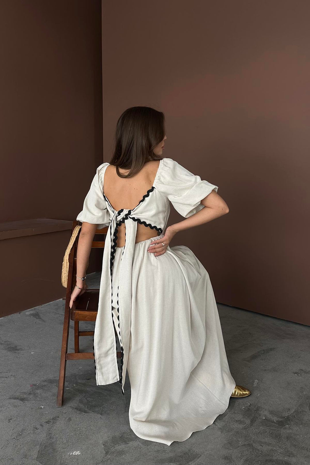 ELS Wholesale Beige Back-Tied Linen Dress - Brooklyn