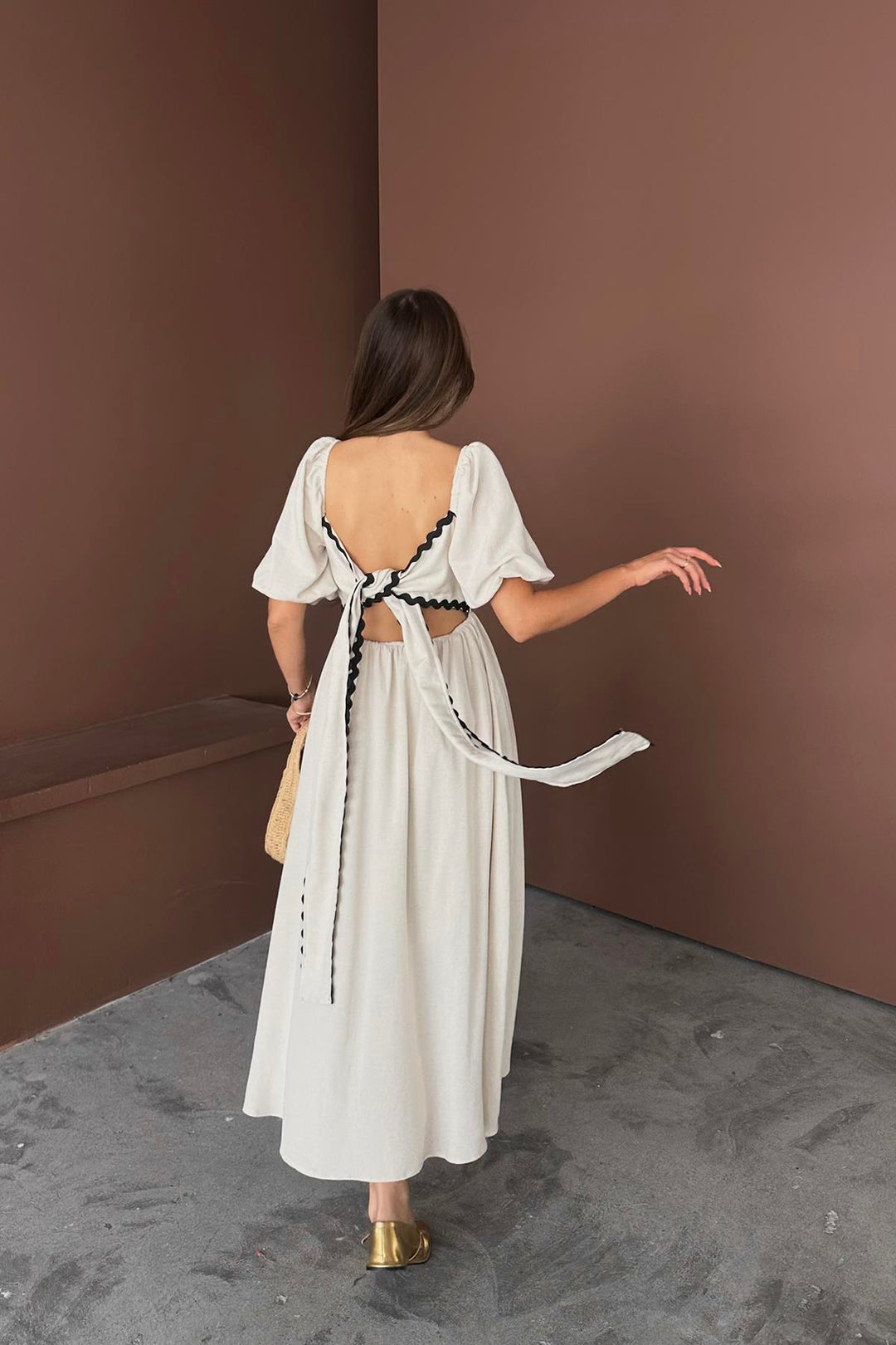 ELS Wholesale Beige Back-Tied Linen Dress - Brooklyn