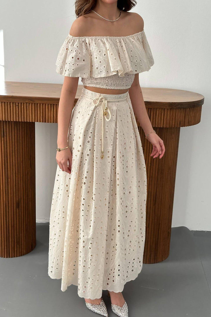 ELS Toptan Bej Gipeli Bluz Etek Takım - Winterthur