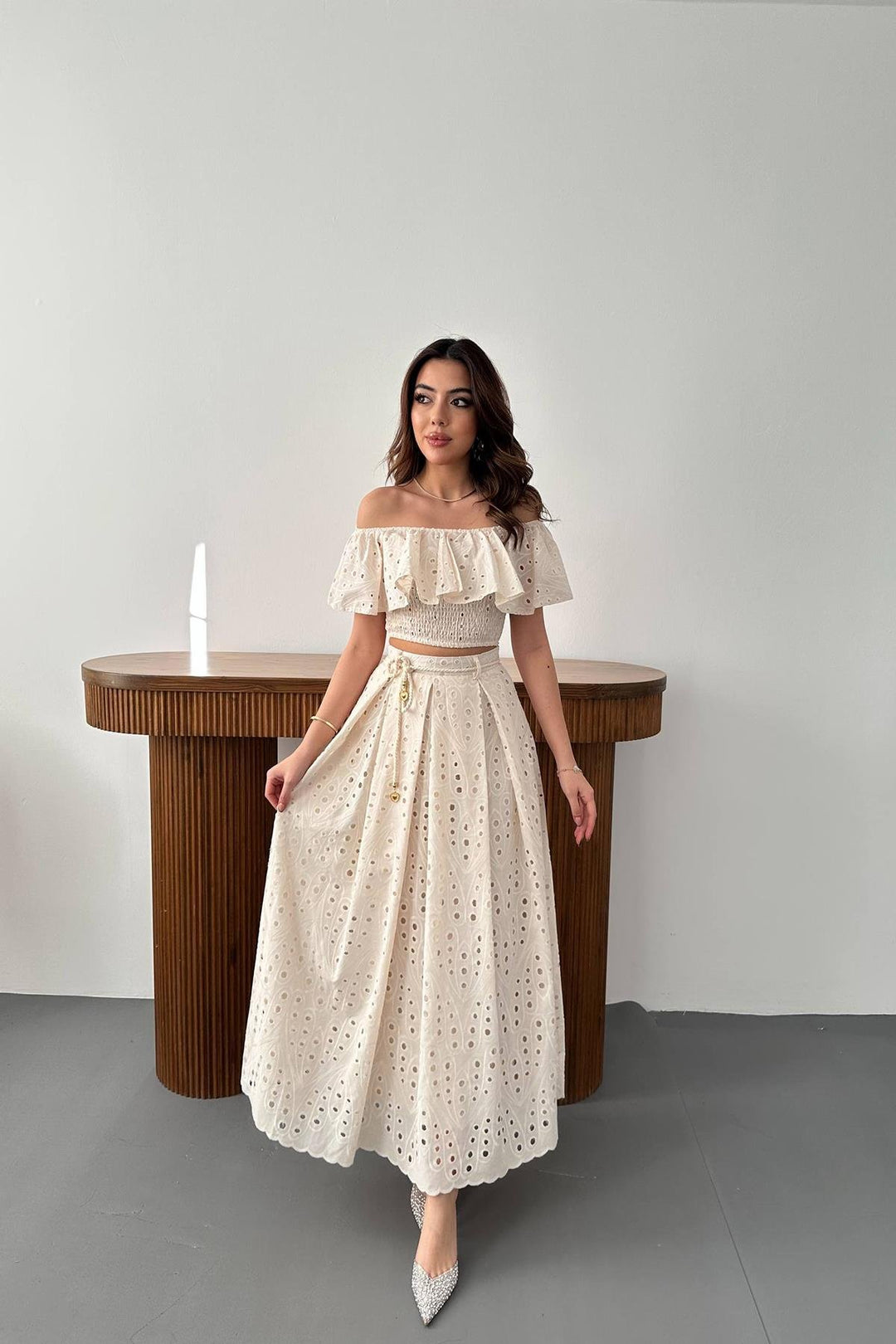 ELS Toptan Bej Gipeli Bluz Etek Takım - Winterthur