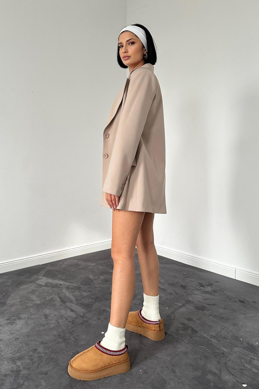 ELS Wholesale Beige Blazer and Skirt Suit - Burnley