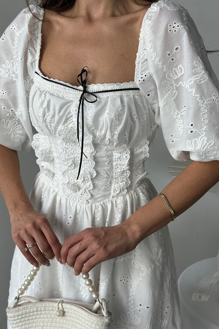 ELS Toptan Beyaz Dantel Detaylı Brode Elbise - Potomac