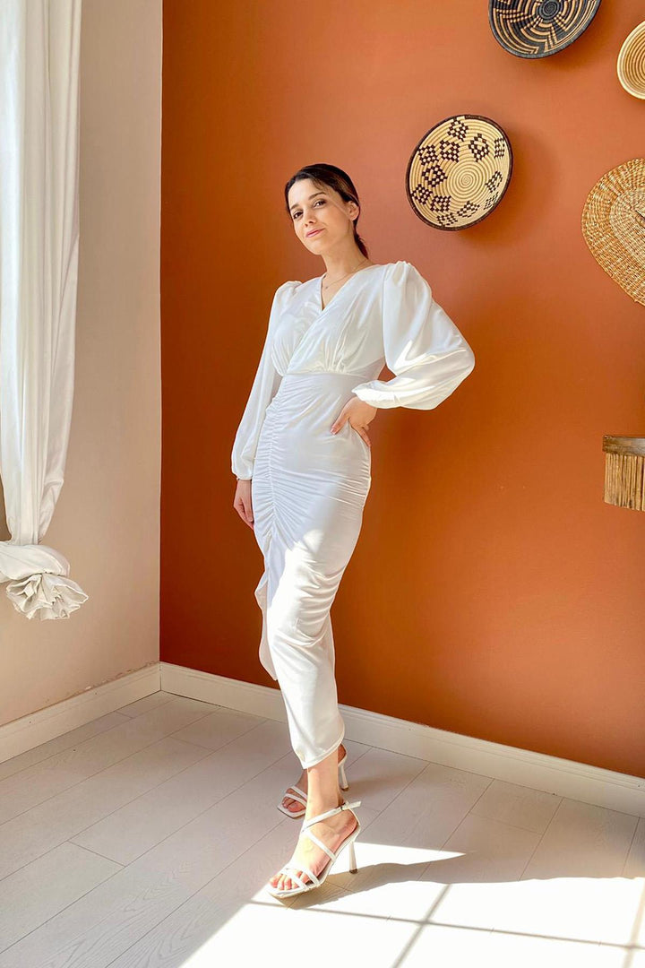 ELS Toptan Beyaz V Yaka Saten Elbise - Camarillo