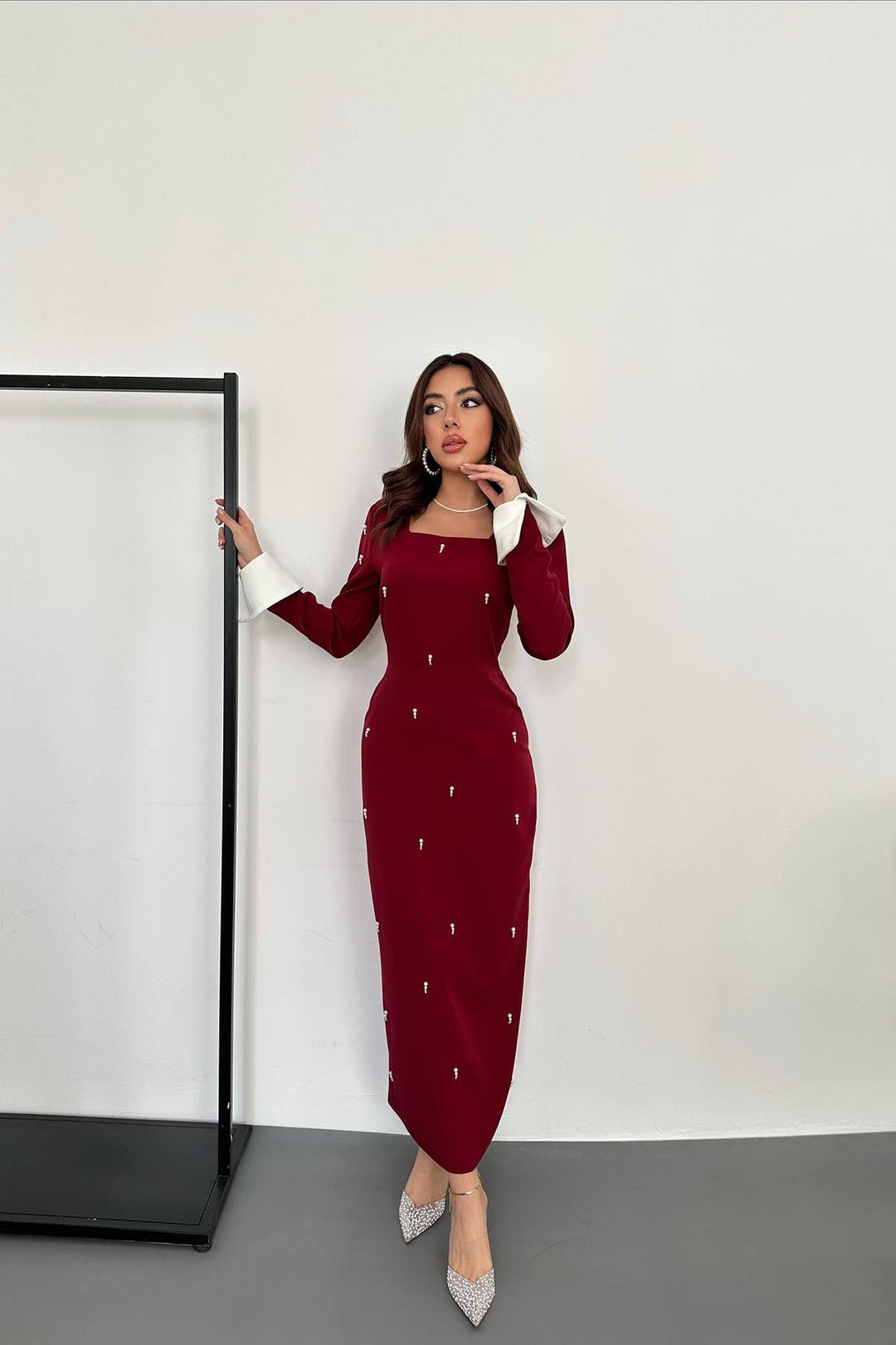 ELS Toptan Bordo İşlemeli Atlas Elbise - Hickory