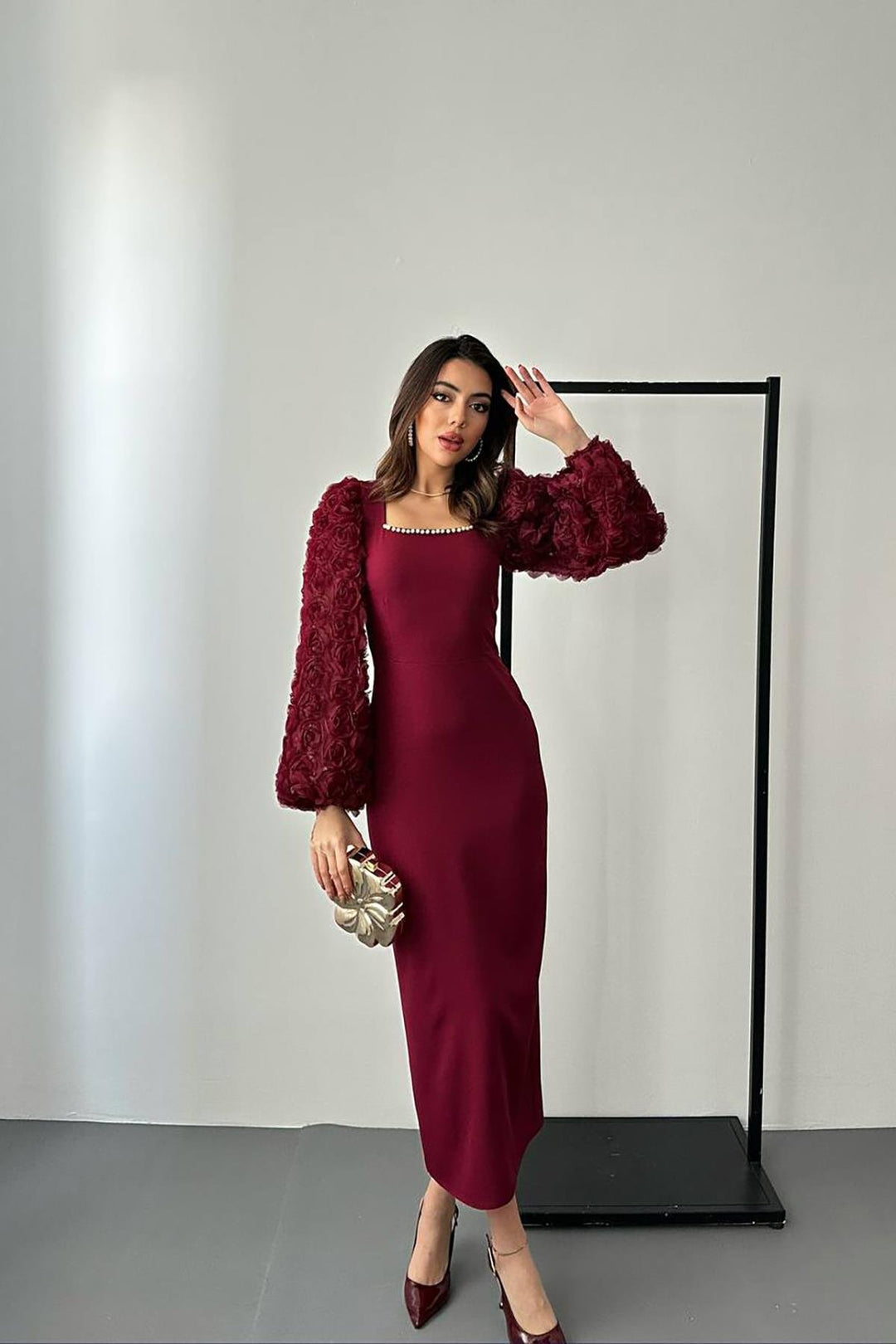 ELS Wholesale Burgundy Collar Flowered Satin Dress - Alcalá de Henares