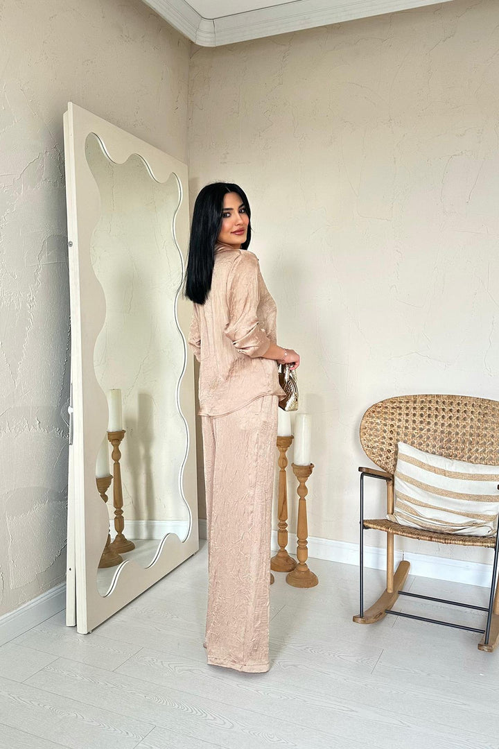 ELS Wholesale Camel Two-Piece Suit - Worms