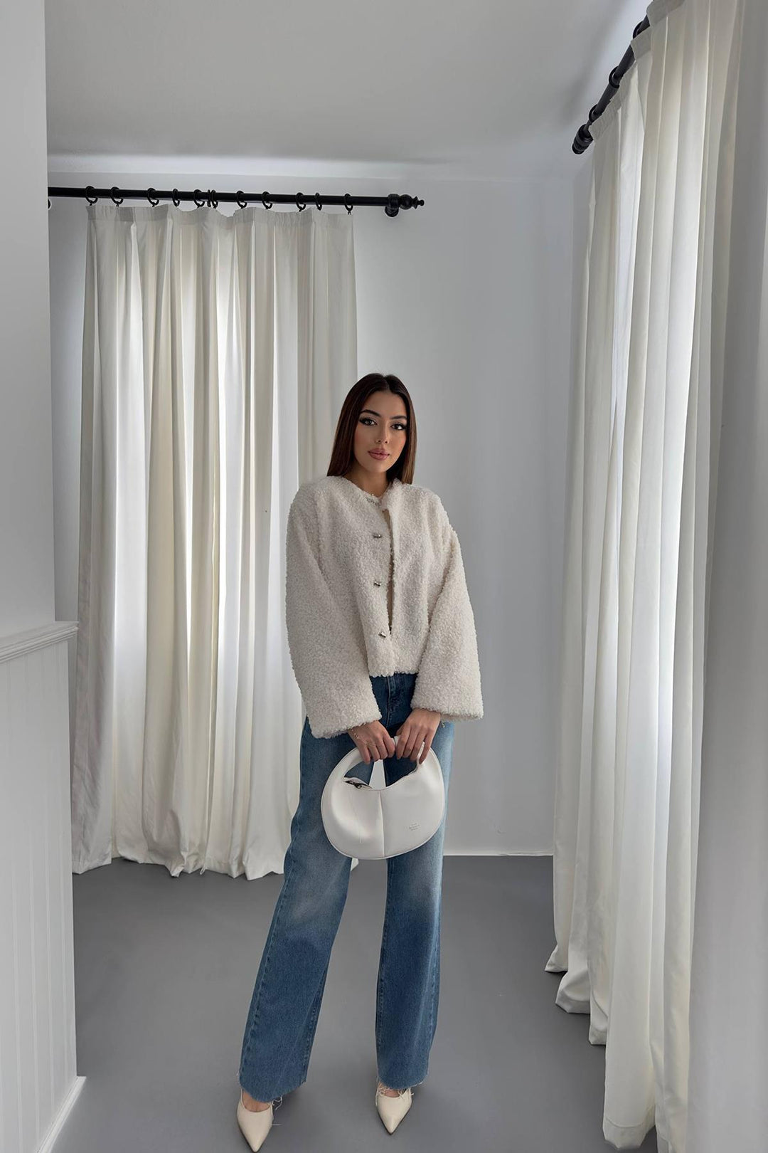 ELS Toptan Ekru Peluş Kısa Ceket - Vittoria