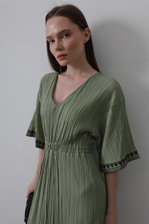RYN Sleeve Skirt Embroidered Dress - Khaki - Mannheim
