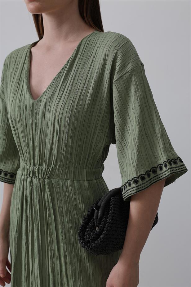 RYN Sleeve Skirt Embroidered Dress - Khaki - Mannheim