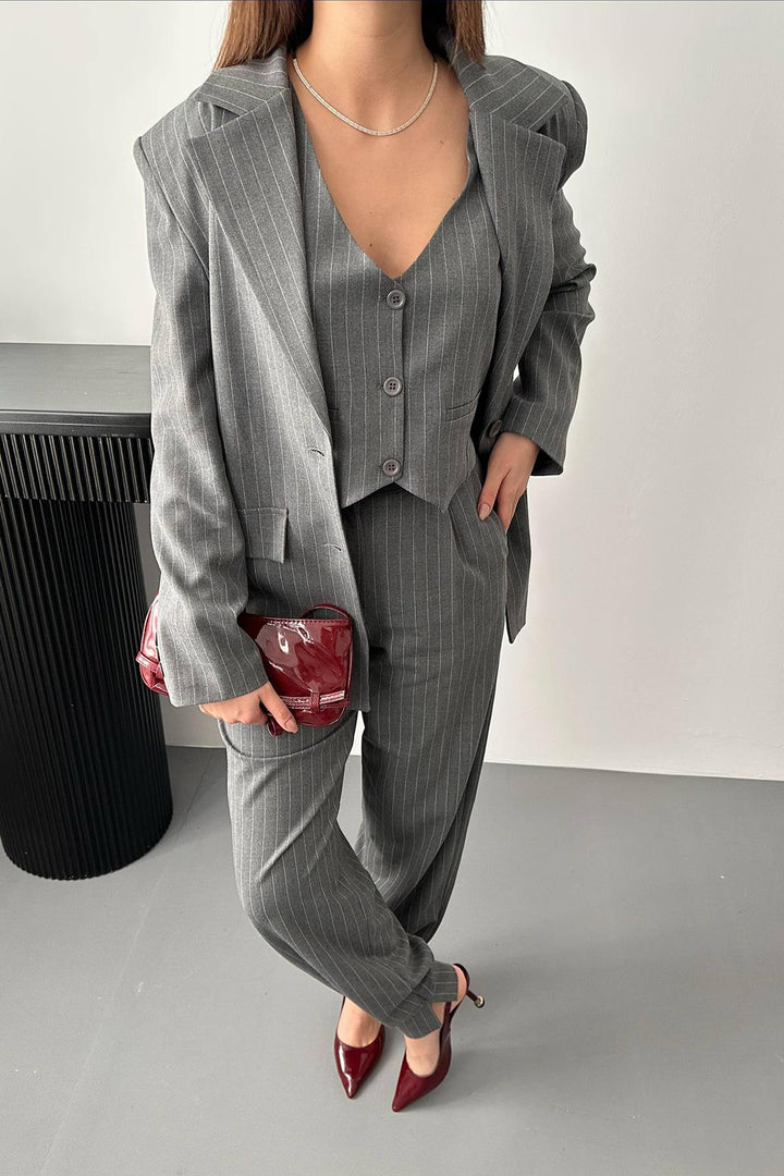 ELS Toptan Gri Çizgili Üçlü Takım - Northampton