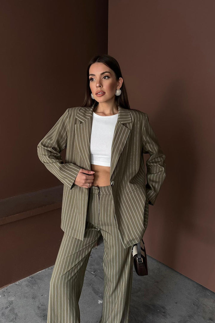 ELS Wholesale Beige Striped Jacket and Pants Suit - Wilmington