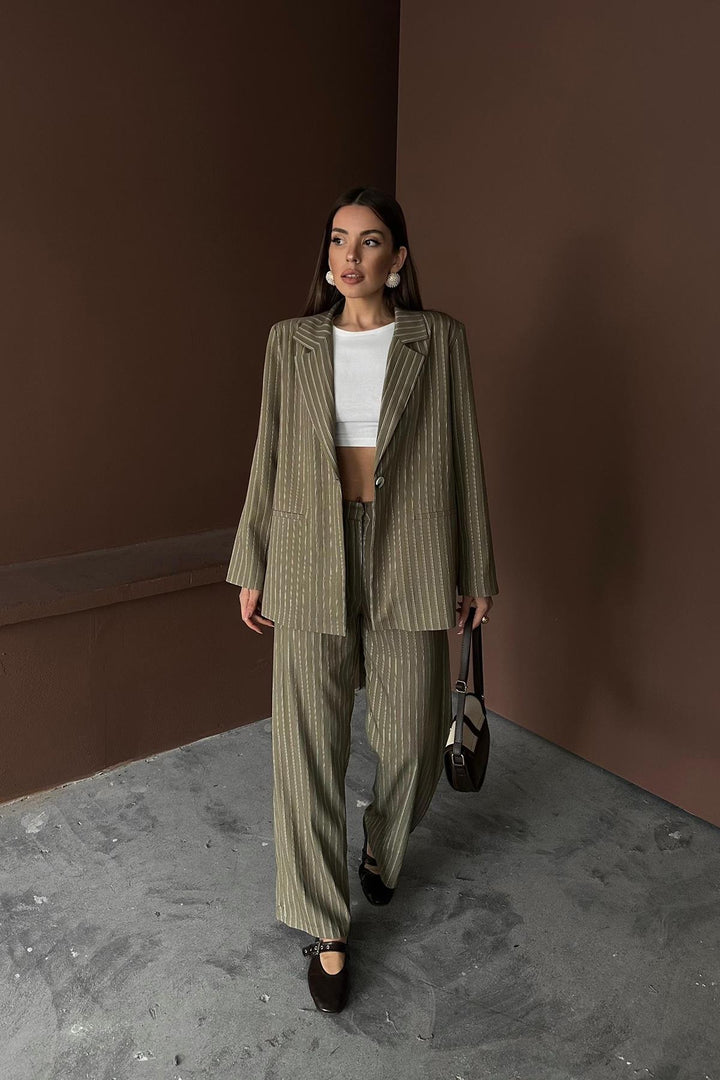ELS Wholesale Beige Striped Jacket and Pants Suit - Wilmington
