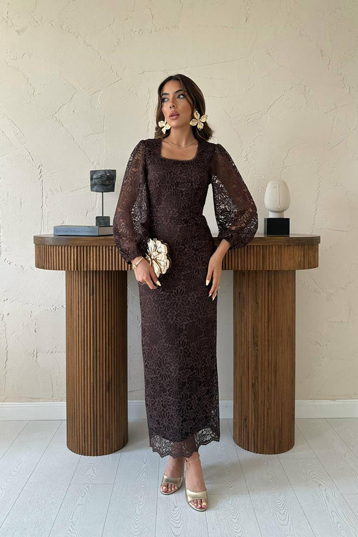 ELS Toptan Kahverengi Güpür Detaylı Dantel Elbise - Colombes