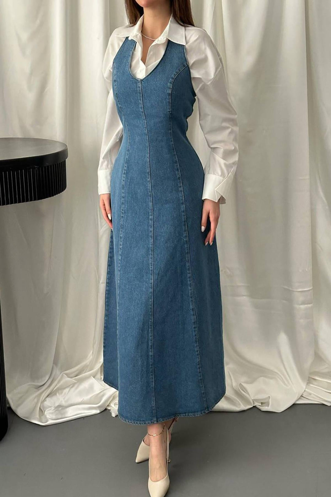 ELS Wholesale Blue Tie-Waist Denim Dress - Barsinghausen