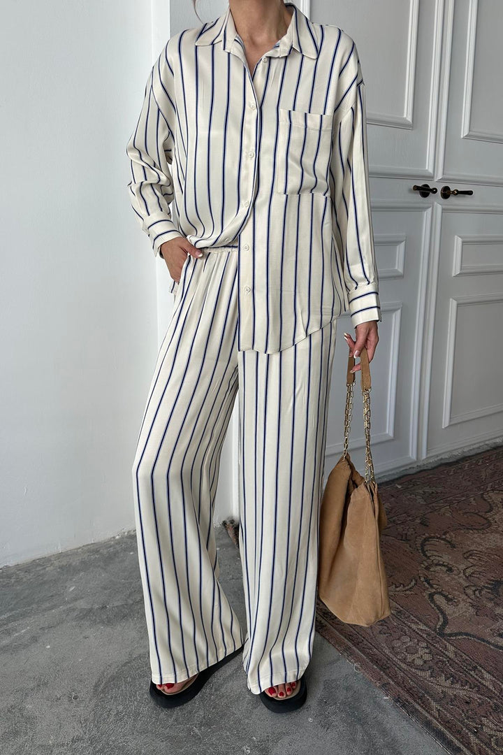 ELS Wholesale Blue Striped Satin Suit - Livry-Gargan
