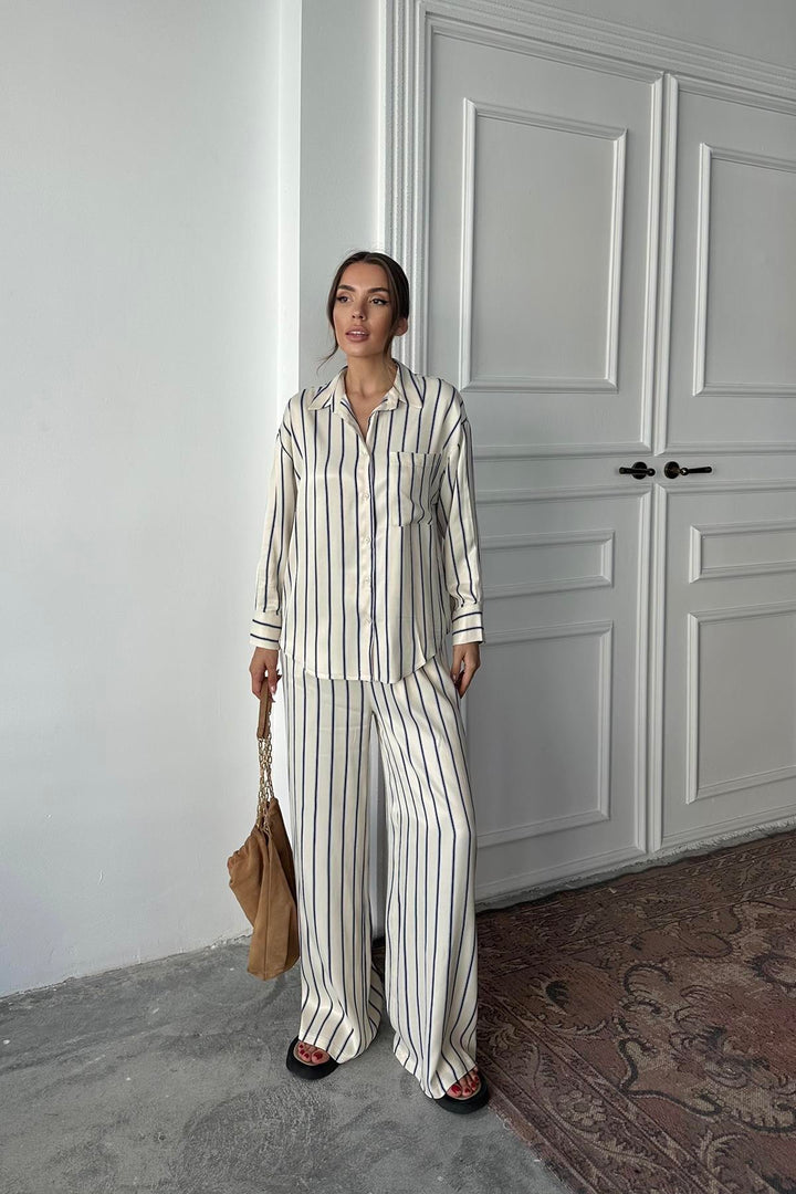ELS Wholesale Blue Striped Satin Suit - Livry-Gargan