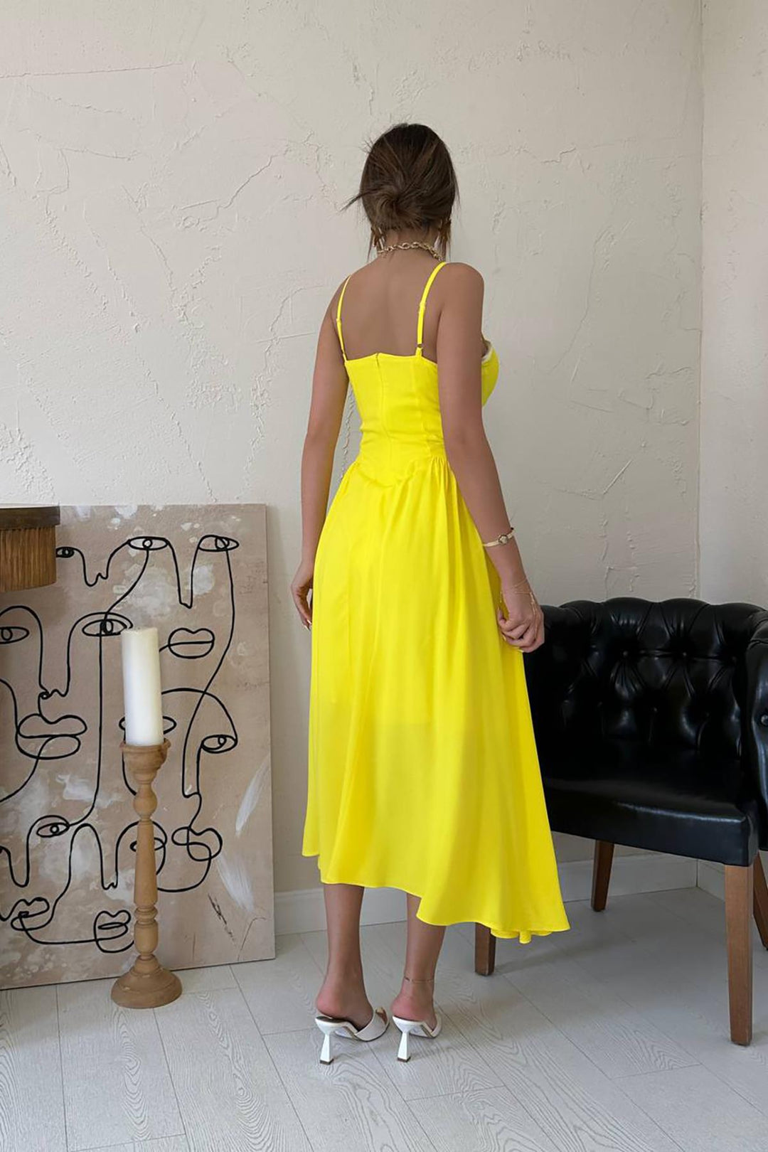 ELS Toptan Sarı Göğüs Kuplu Uzun Büzgülü Elbise - Hrodna