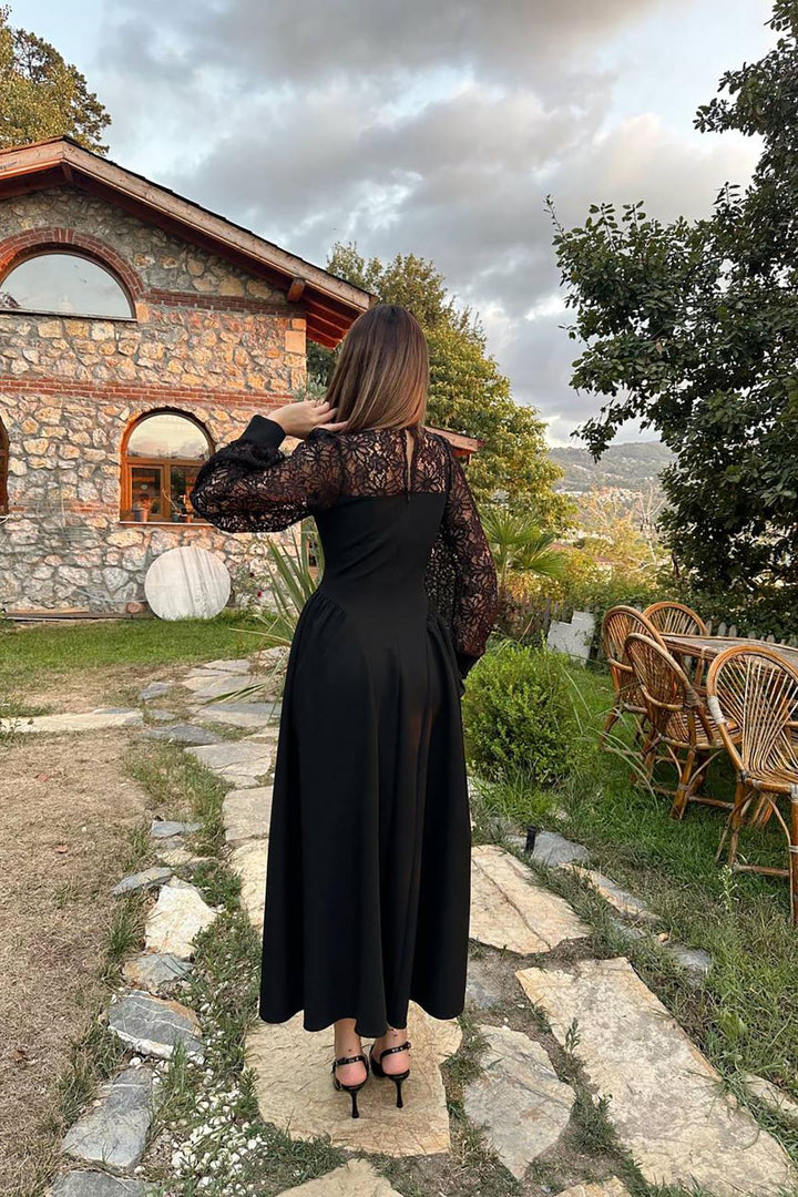 ELS Toptan Siyah Dantel Garnili Büzgülü Atlas Elbise - Northampton