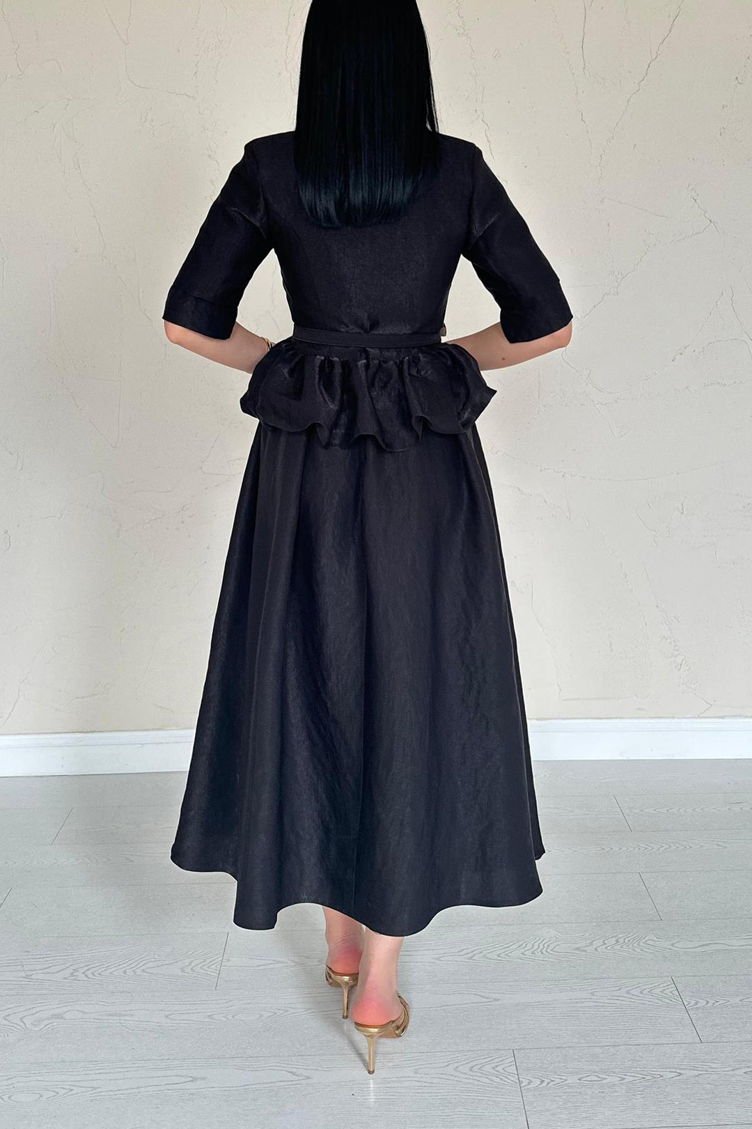 ELS Wholesale Black Thin Belted Ruffled Jacket and Ruched Skirt Set - La Mirada