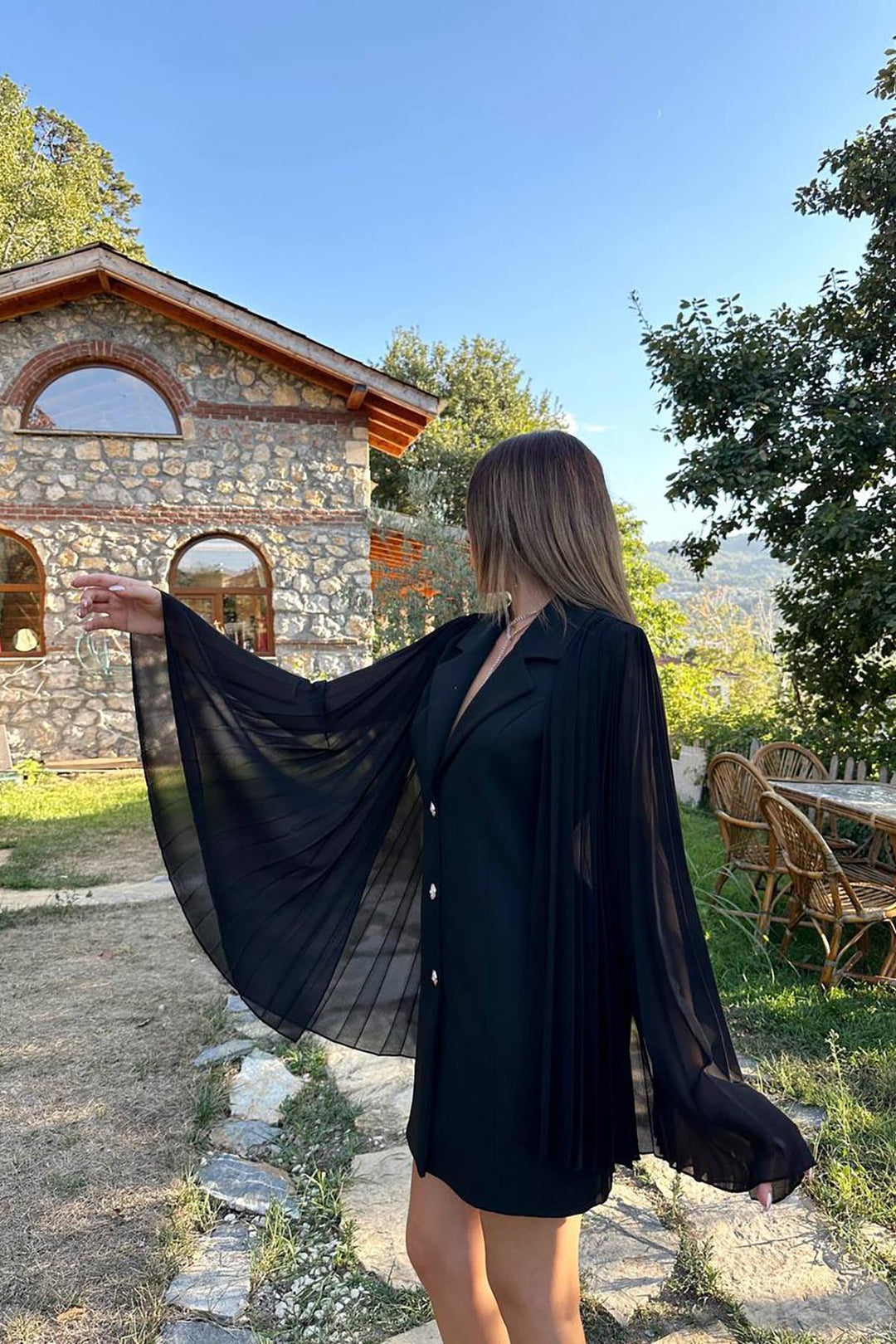 ELS Toptan Siyah Kolları Pilseli Atlas Ceket Elbise - Vaslui