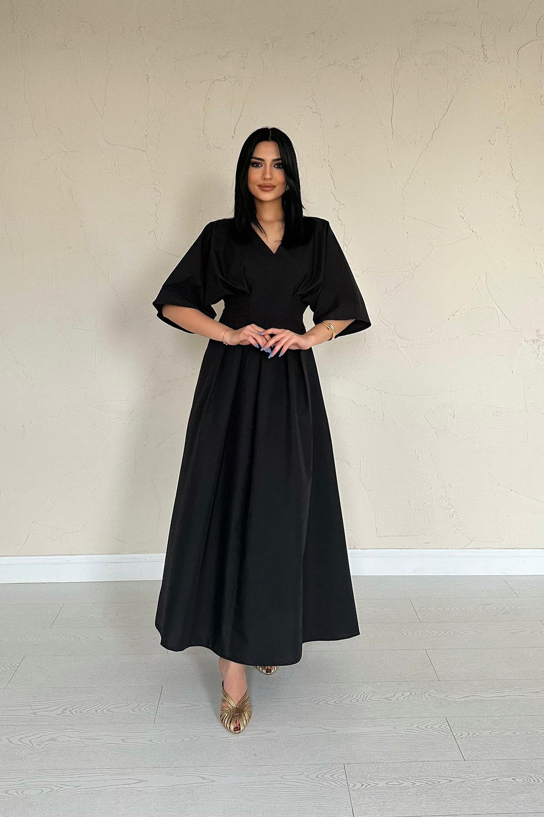 ELS Wholesale Black Pleated Long Dress - Teziutlan