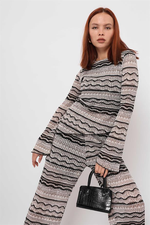 RYN Wholesale Knitted Line Pattern Asymmetric Blouse Black Gray - Aspen Hill