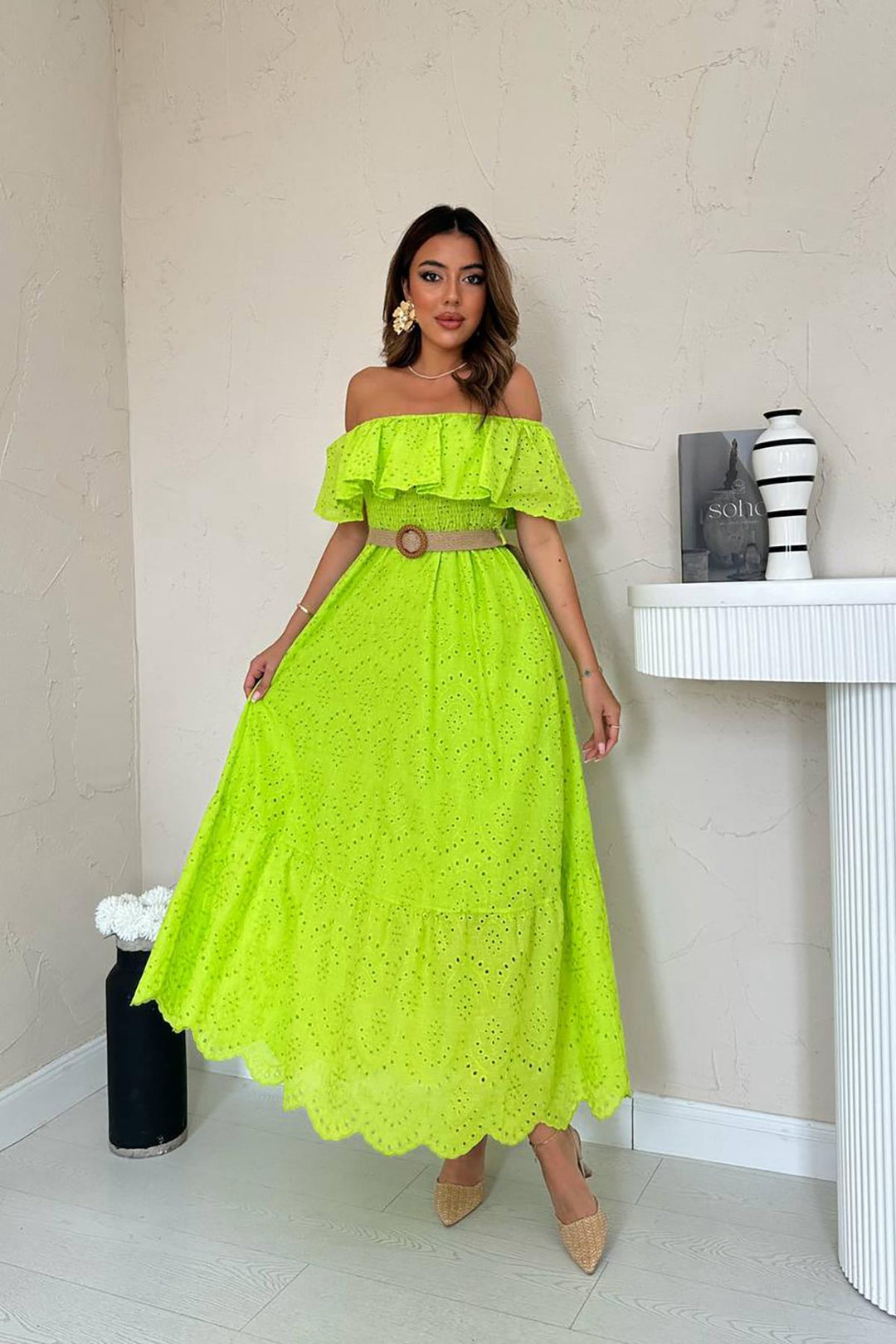 ELS Toptan Yağ Yeşili Omzu Lastikli Brode Elbise - Huntington