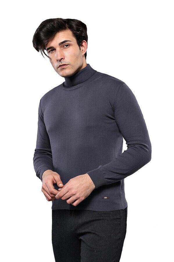 WSS Turtleneck Smoked Sweater  - Singen