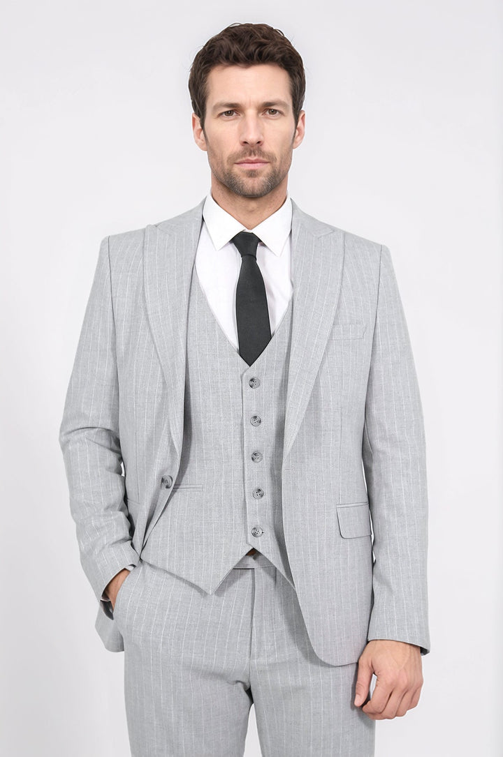 WSS Pinstripe Single Button Vested Light Grey Men's Suit –  - El Puerto de Santa María