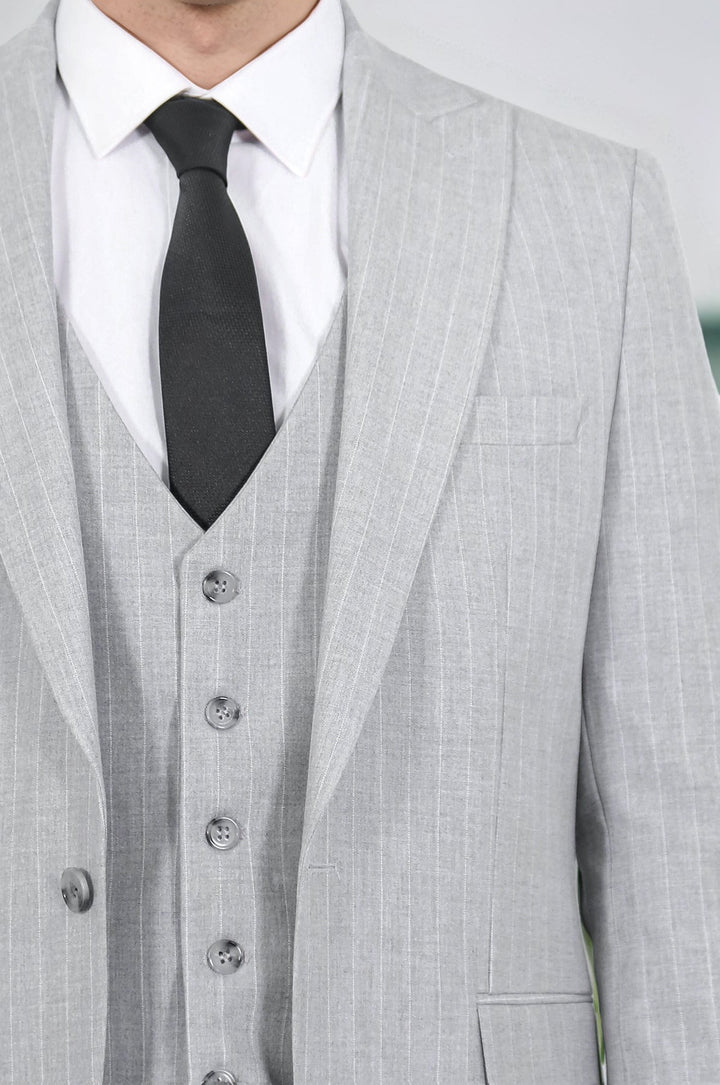 WSS Pinstripe Single Button Vested Light Grey Men's Suit –  - El Puerto de Santa María