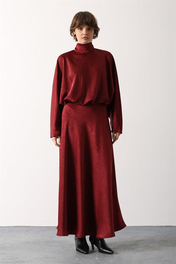RYN BACK TIED LONG SATIN DRESS - Burgundy - Guildford